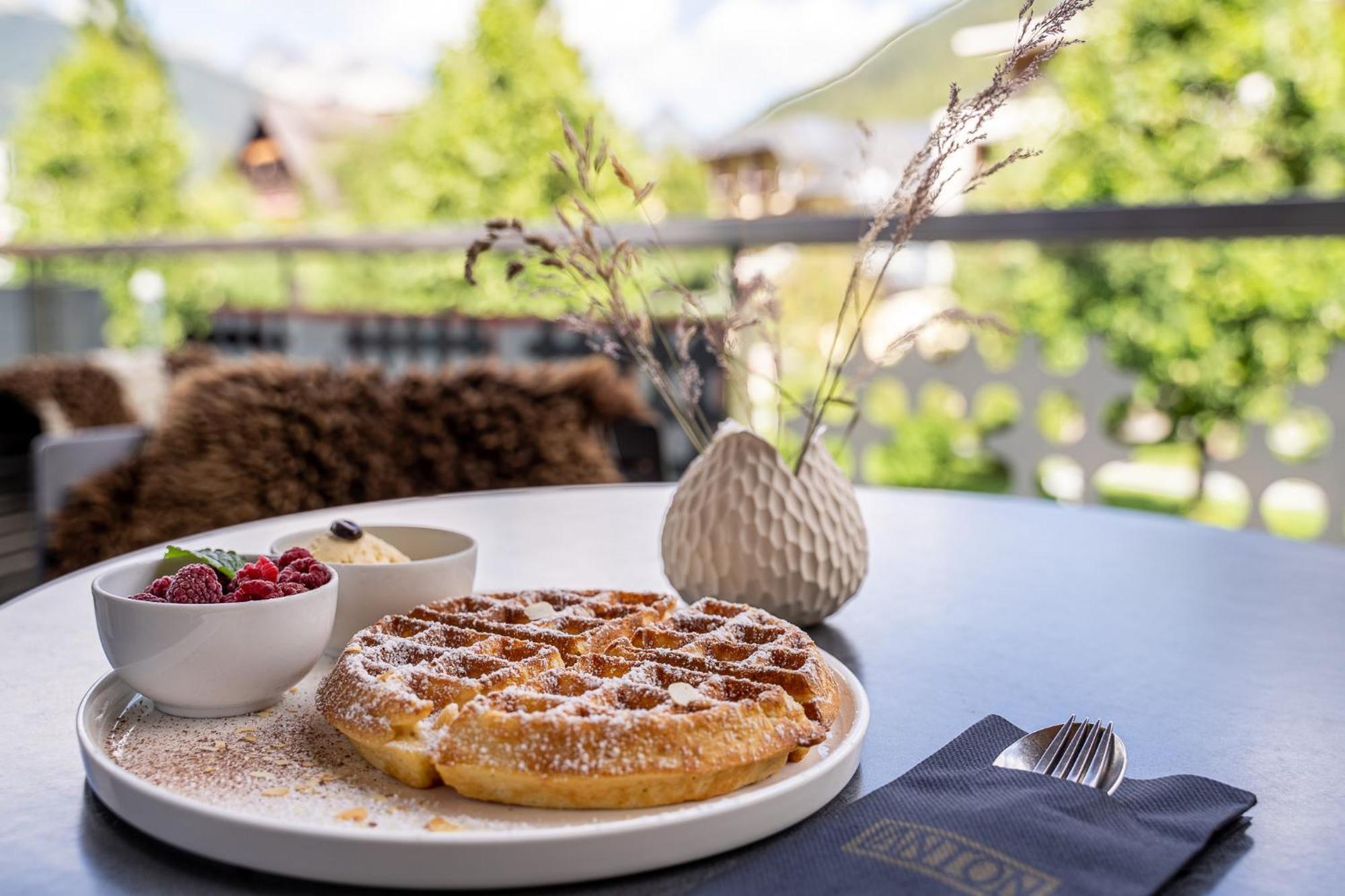 Quality Hosts Arlberg - Hotel Anton Σανκτ Αντόν αμ Άλμπεργκ Εξωτερικό φωτογραφία