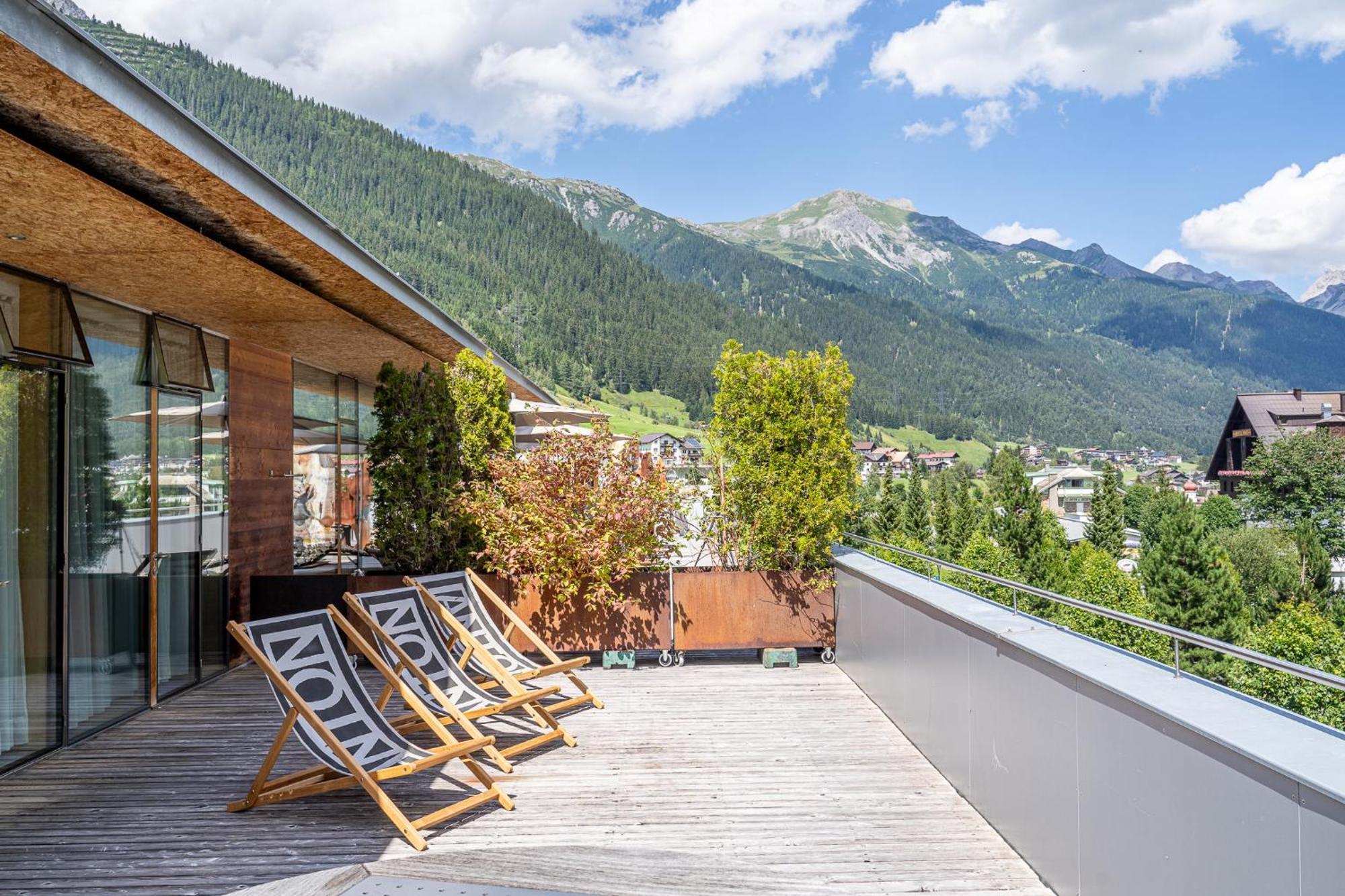 Quality Hosts Arlberg - Hotel Anton Σανκτ Αντόν αμ Άλμπεργκ Εξωτερικό φωτογραφία